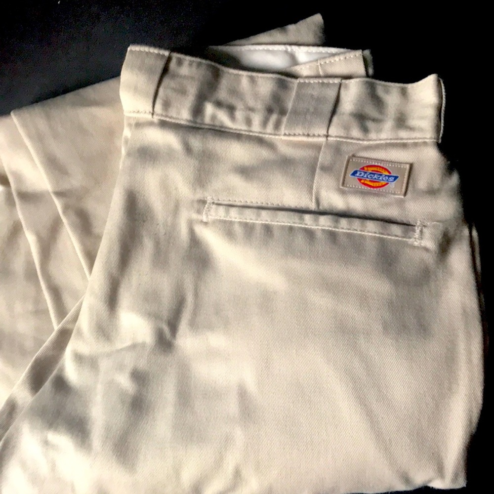 Dickies size 32